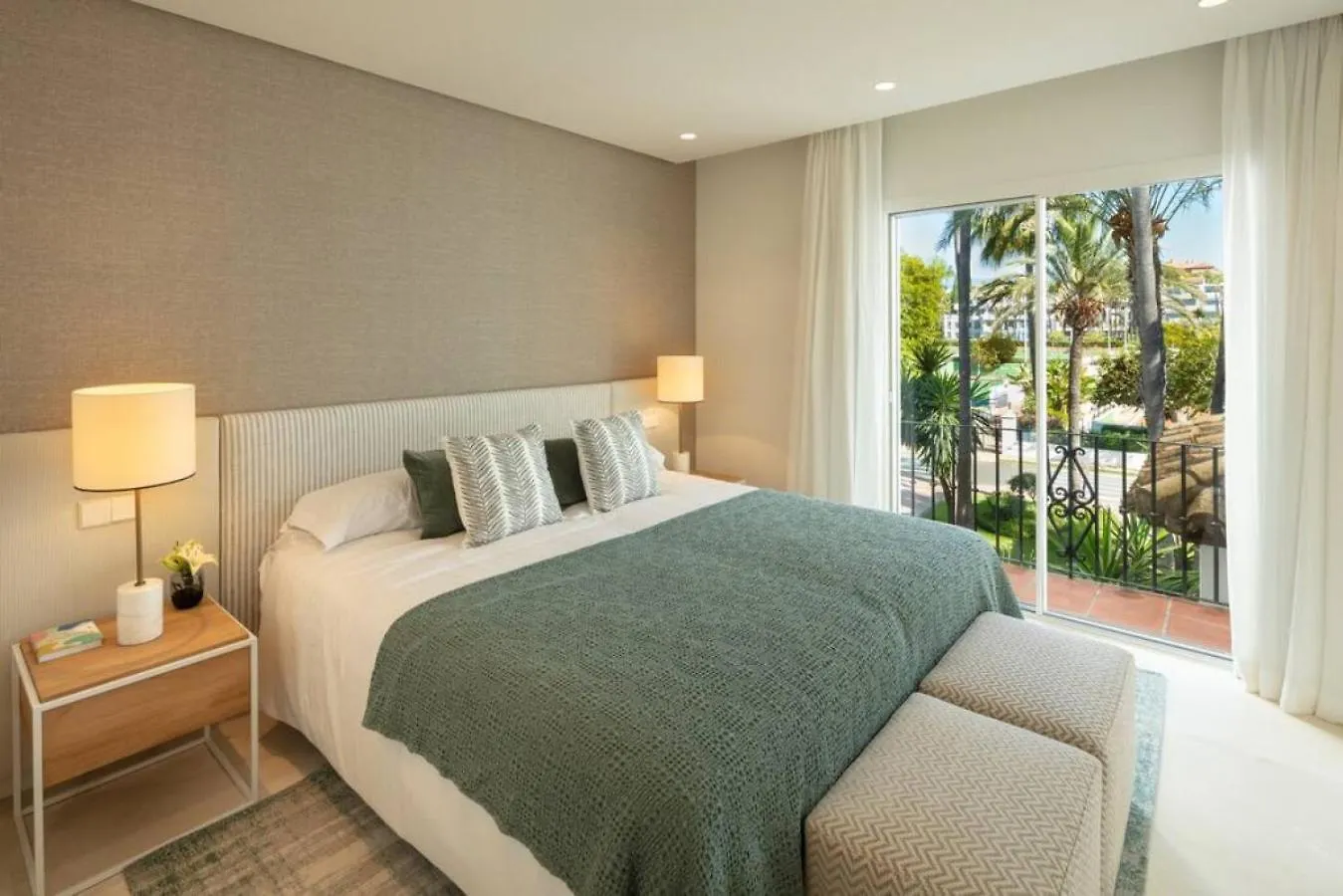 Drago 32 - Stunning Duplex Apartment In Puente Romano Resort Marbella Spain
